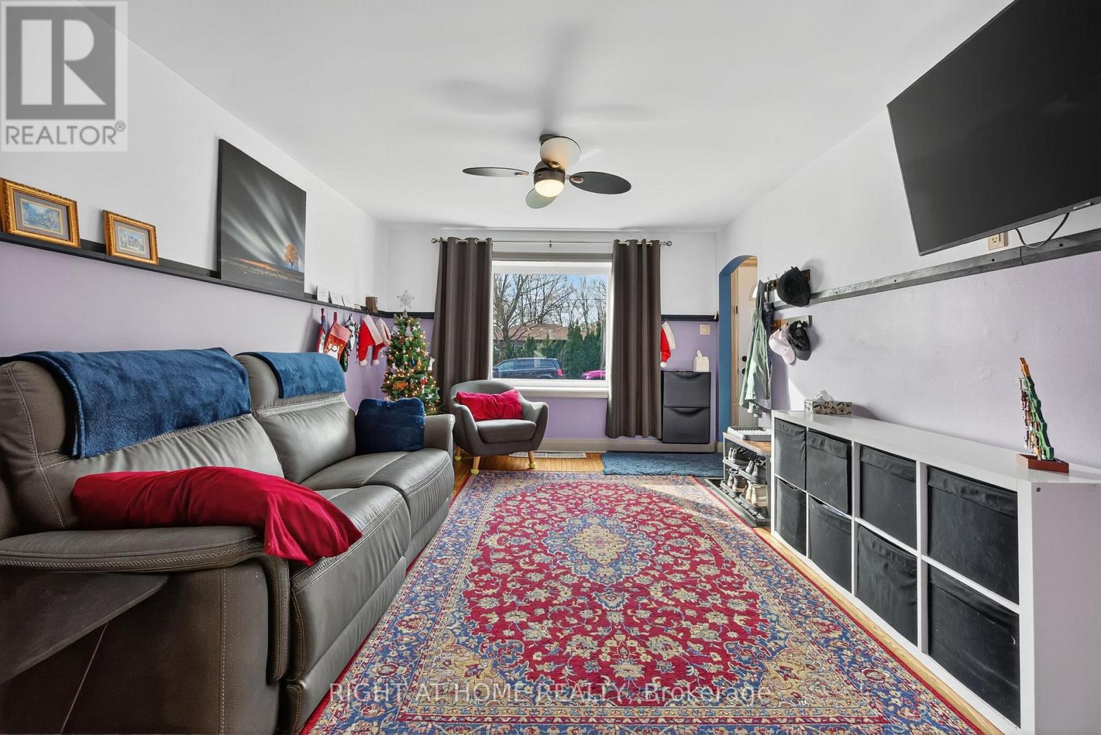 25 Thomson Street, Barrie, Ontario  L4N 1X4 - Photo 4 - S13013342