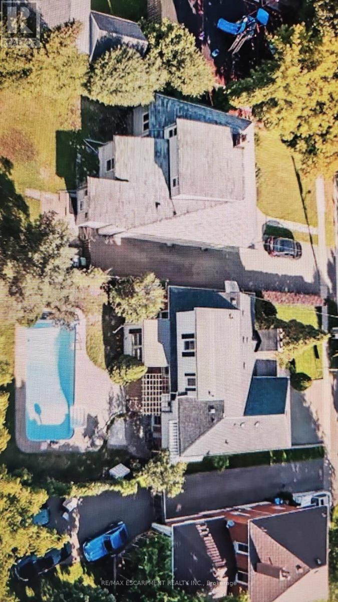 33 Mill Street S, Brampton, Ontario  L6Y 1S7 - Photo 38 - W13004328