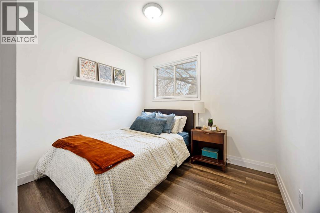 1209 Webster Drive, Sarnia, Ontario  N7S 2J6 - Photo 13 - 26008373