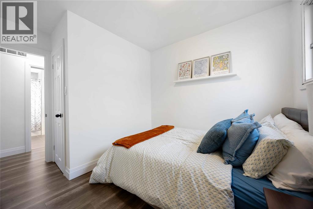 1209 Webster Drive, Sarnia, Ontario  N7S 2J6 - Photo 14 - 26008373