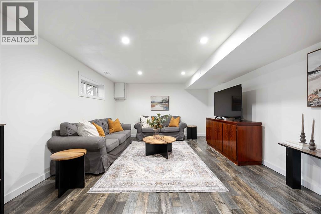 1209 Webster Drive, Sarnia, Ontario  N7S 2J6 - Photo 21 - 26008373