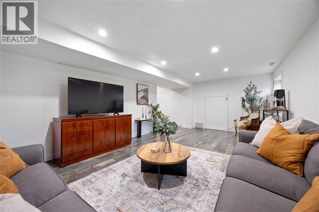 1209 Webster Drive, Sarnia, Ontario  N7S 2J6 - Photo 23 - 26008373