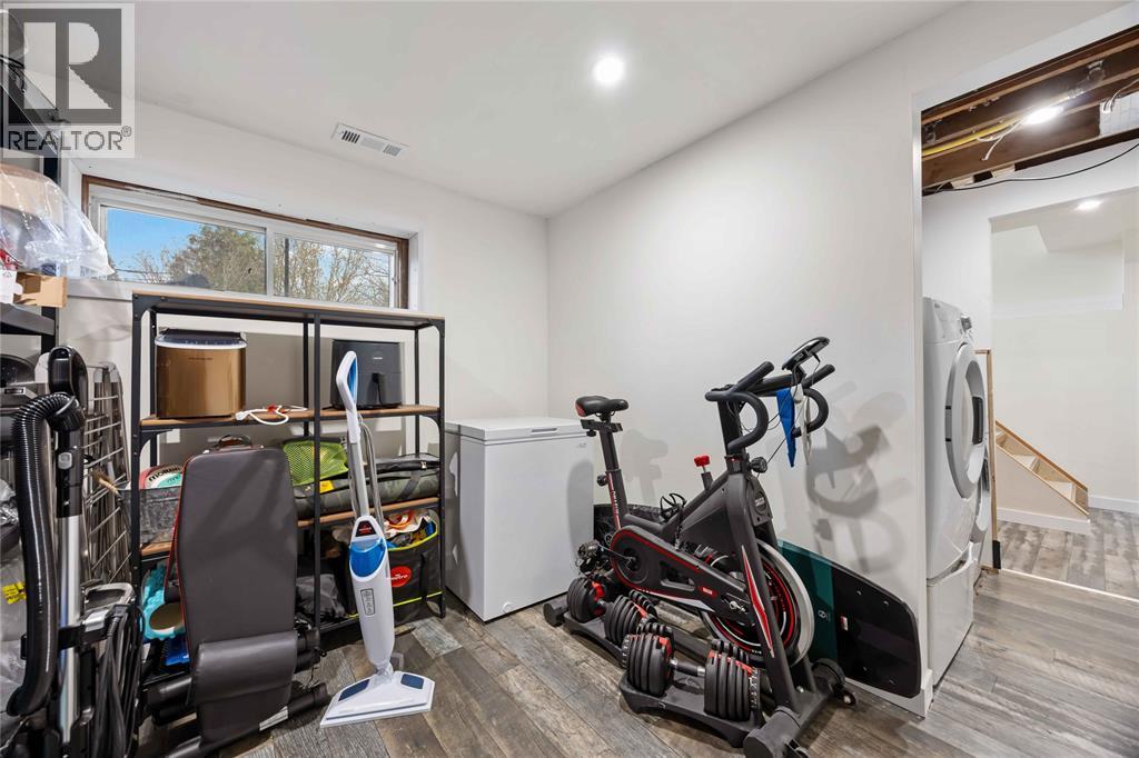 1209 Webster Drive, Sarnia, Ontario  N7S 2J6 - Photo 25 - 26008373