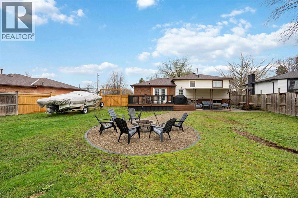 1209 Webster Drive, Sarnia, Ontario  N7S 2J6 - Photo 34 - 26008373