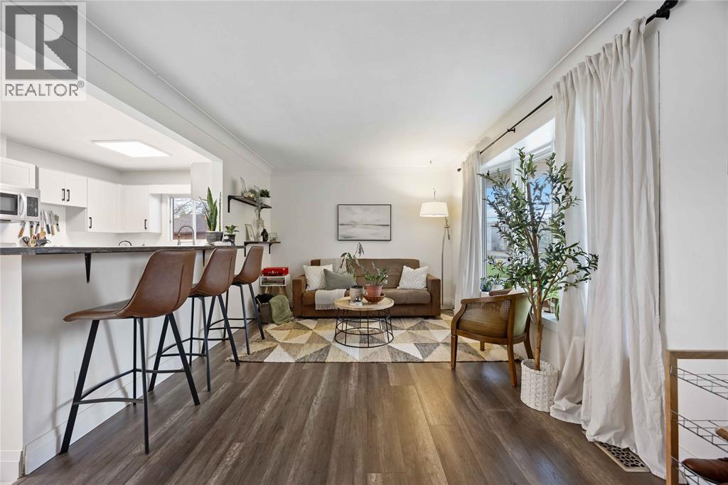 1209 Webster Drive, Sarnia, Ontario  N7S 2J6 - Photo 4 - 26008373