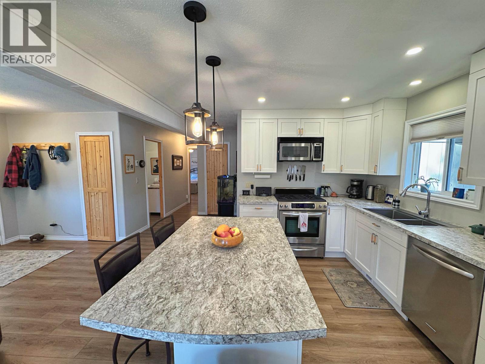 6982 Inman Road, Lone Butte, British Columbia  V0K 1X0 - Photo 12 - R3110104