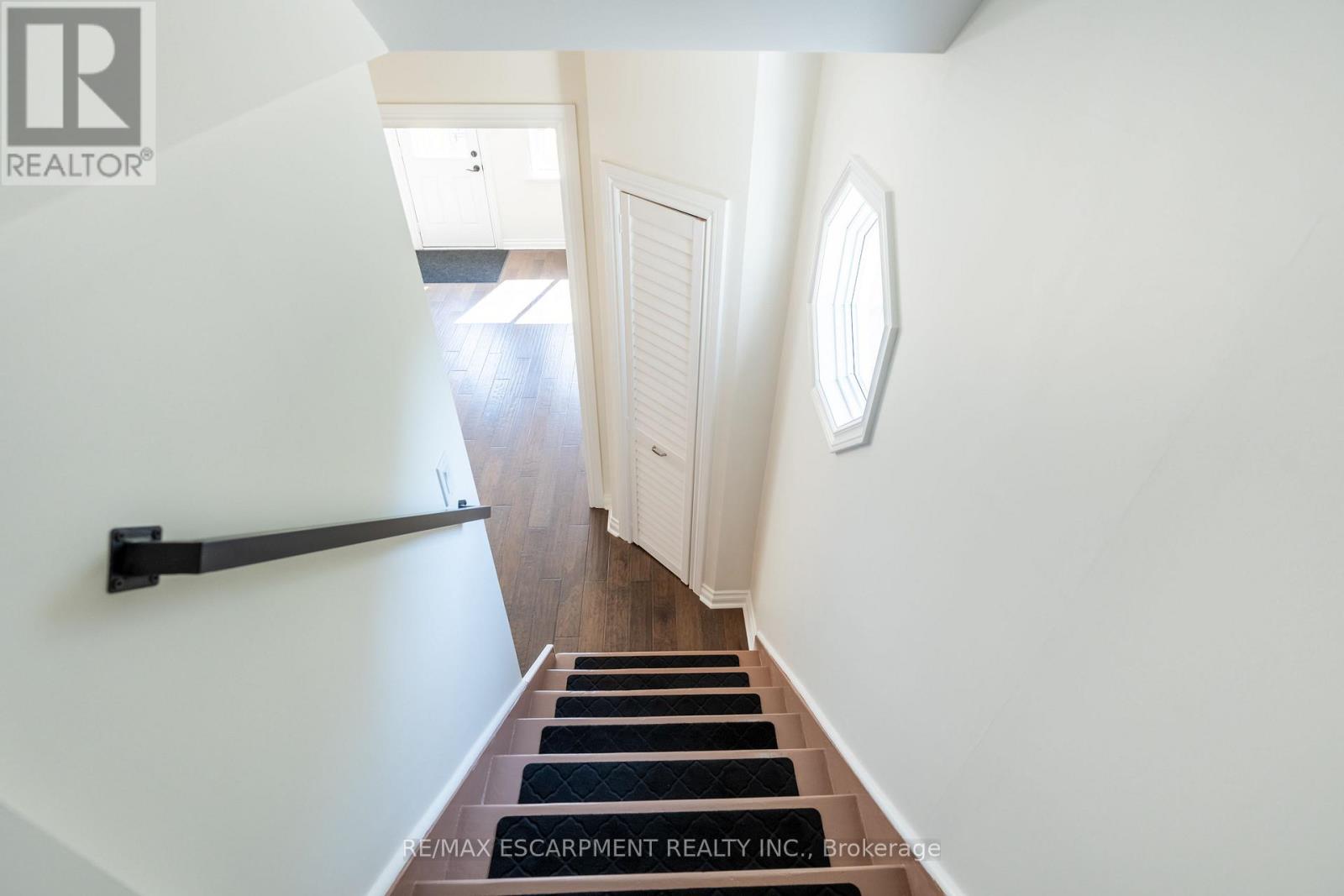 621 Rosseau Road, Hamilton, Ontario  L8K 4T9 - Photo 22 - X13001298