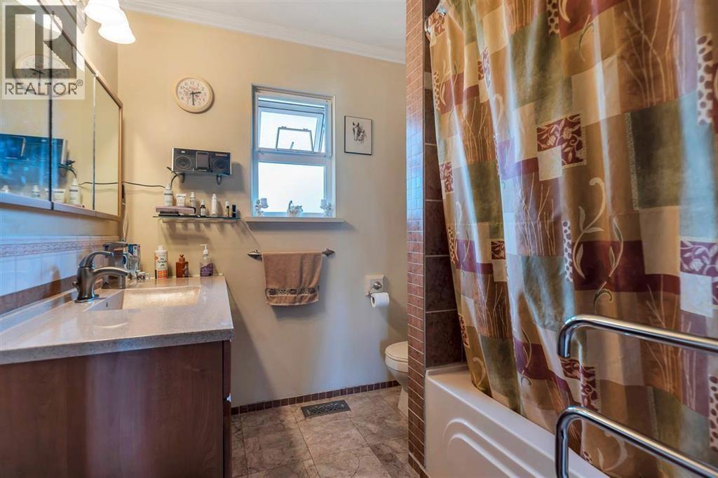 5882 51 Avenue, Delta, British Columbia  V4K 2C1 - Photo 13 - R3112593