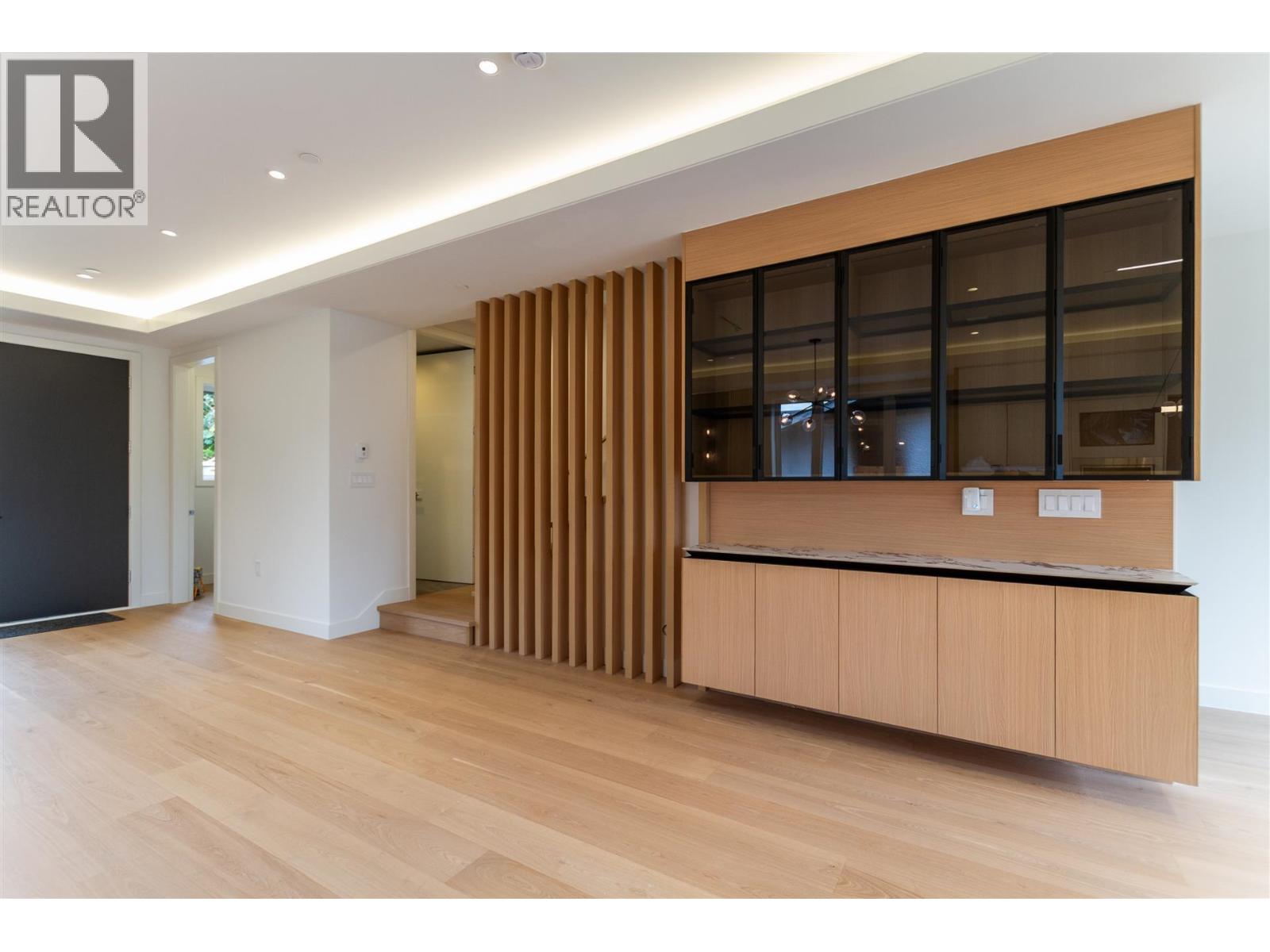 2022 Nanton Avenue, West Vancouver, British Columbia  V6J 2Y2 - Photo 3 - R3112616