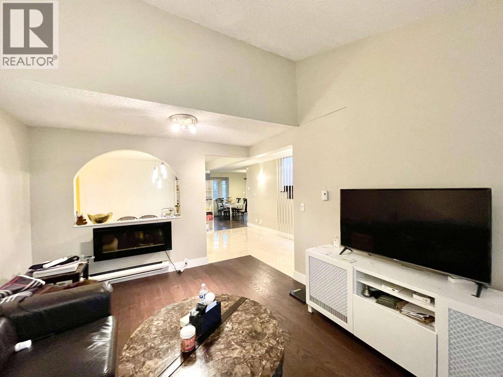 4231 Corless Road, Richmond, British Columbia  V7C 1N1 - Photo 3 - R3112745