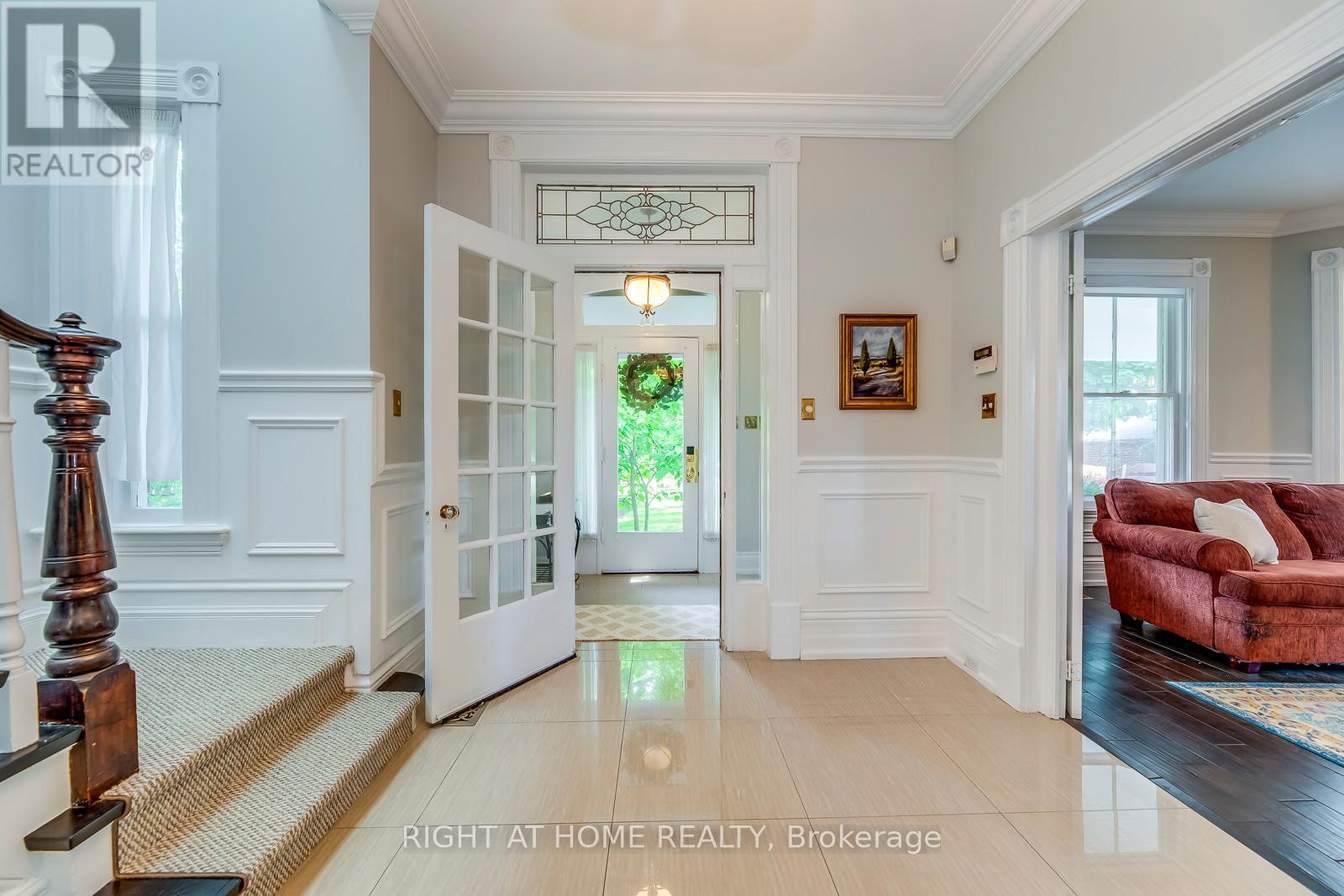 118 Main Street S, Brampton, Ontario  L6W 2C8 - Photo 11 - W13013104