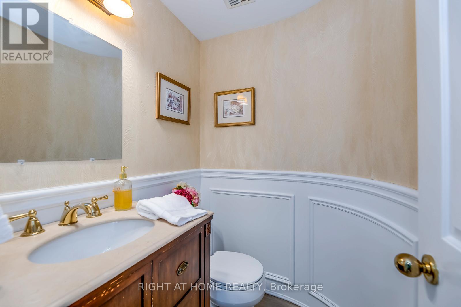 118 Main Street S, Brampton, Ontario  L6W 2C8 - Photo 22 - W13013104