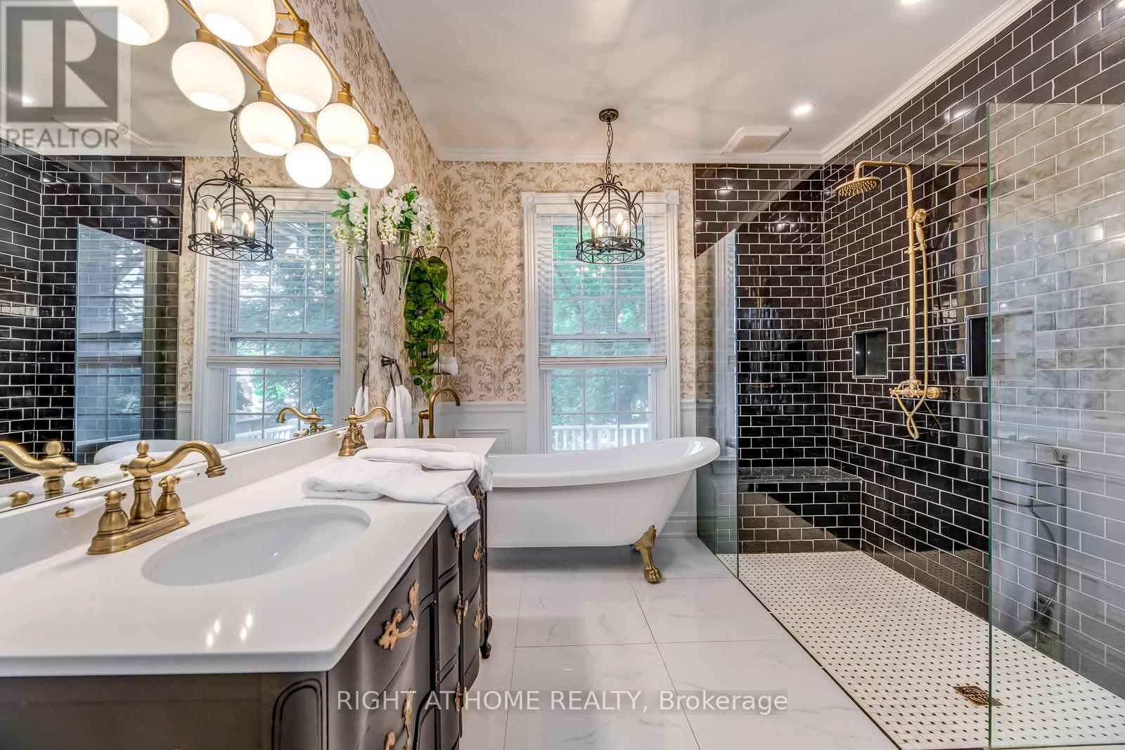 118 Main Street S, Brampton, Ontario  L6W 2C8 - Photo 30 - W13013104