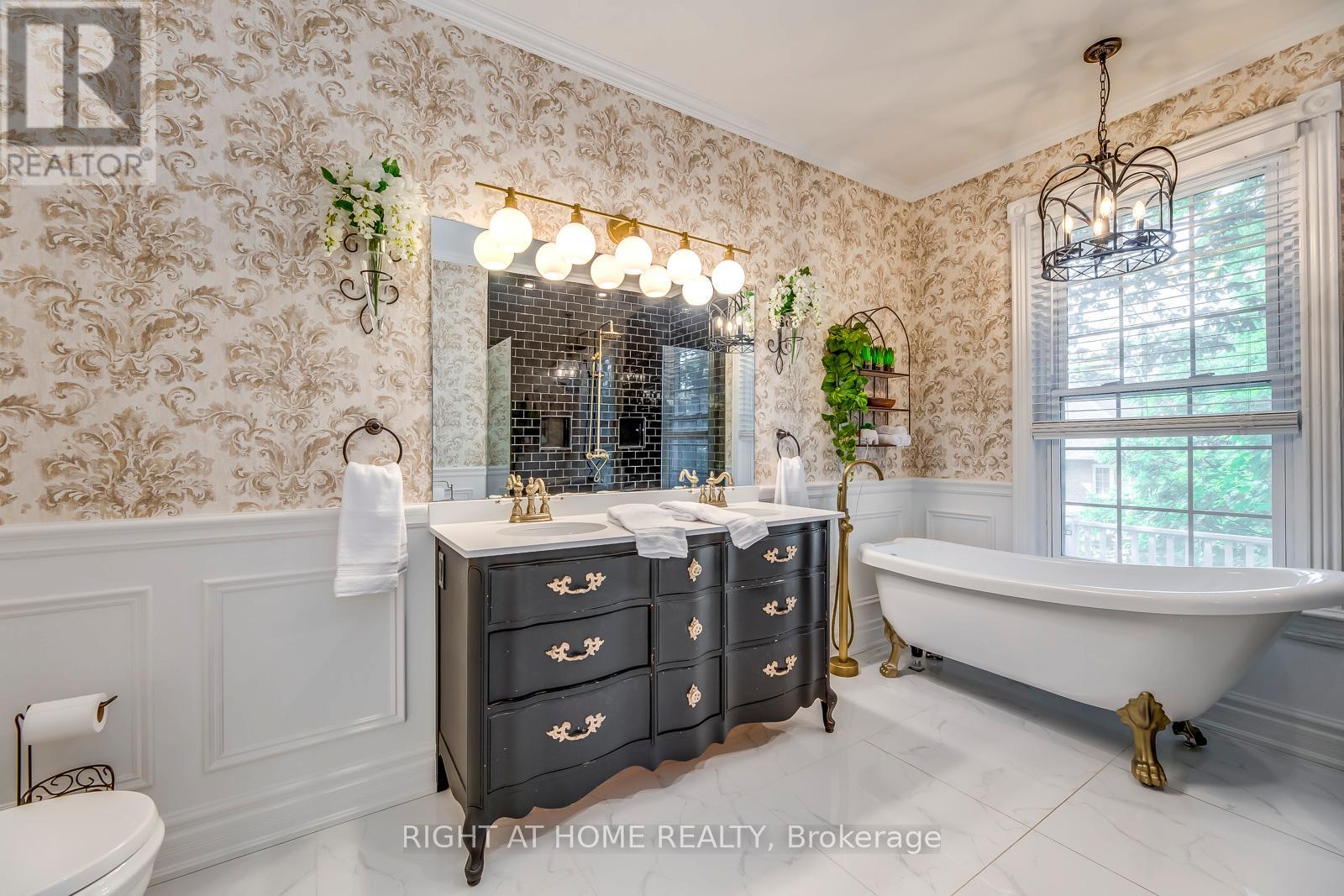 118 Main Street S, Brampton, Ontario  L6W 2C8 - Photo 31 - W13013104