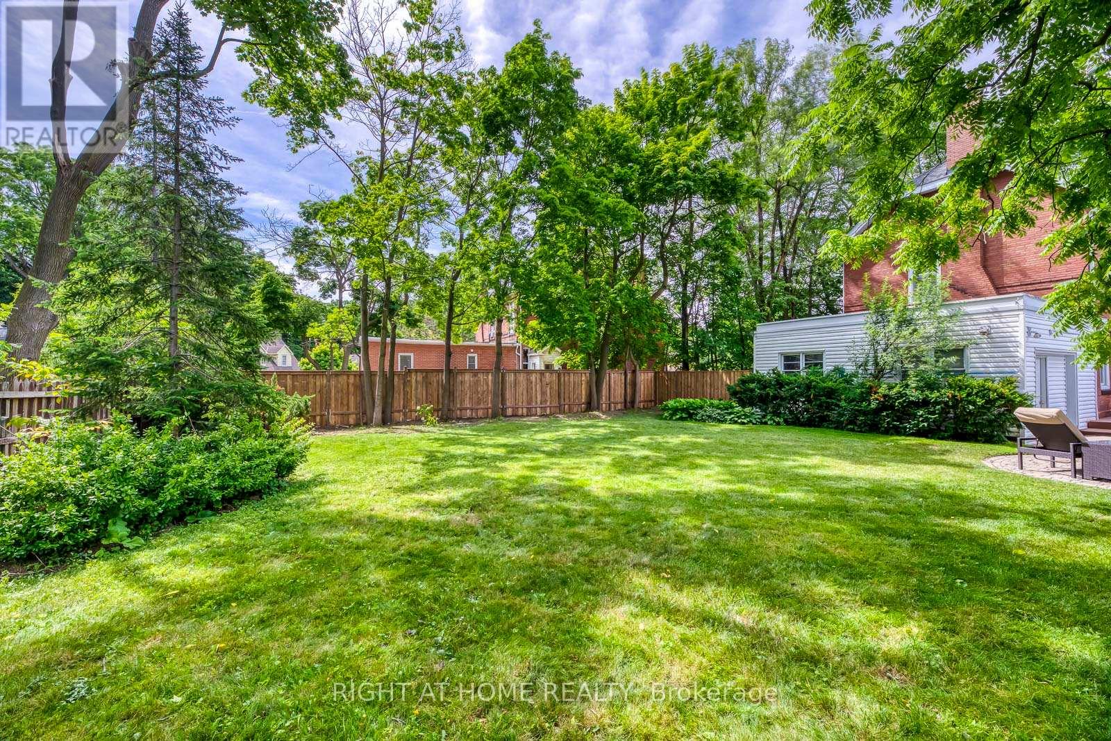 118 Main Street S, Brampton, Ontario  L6W 2C8 - Photo 39 - W13013104