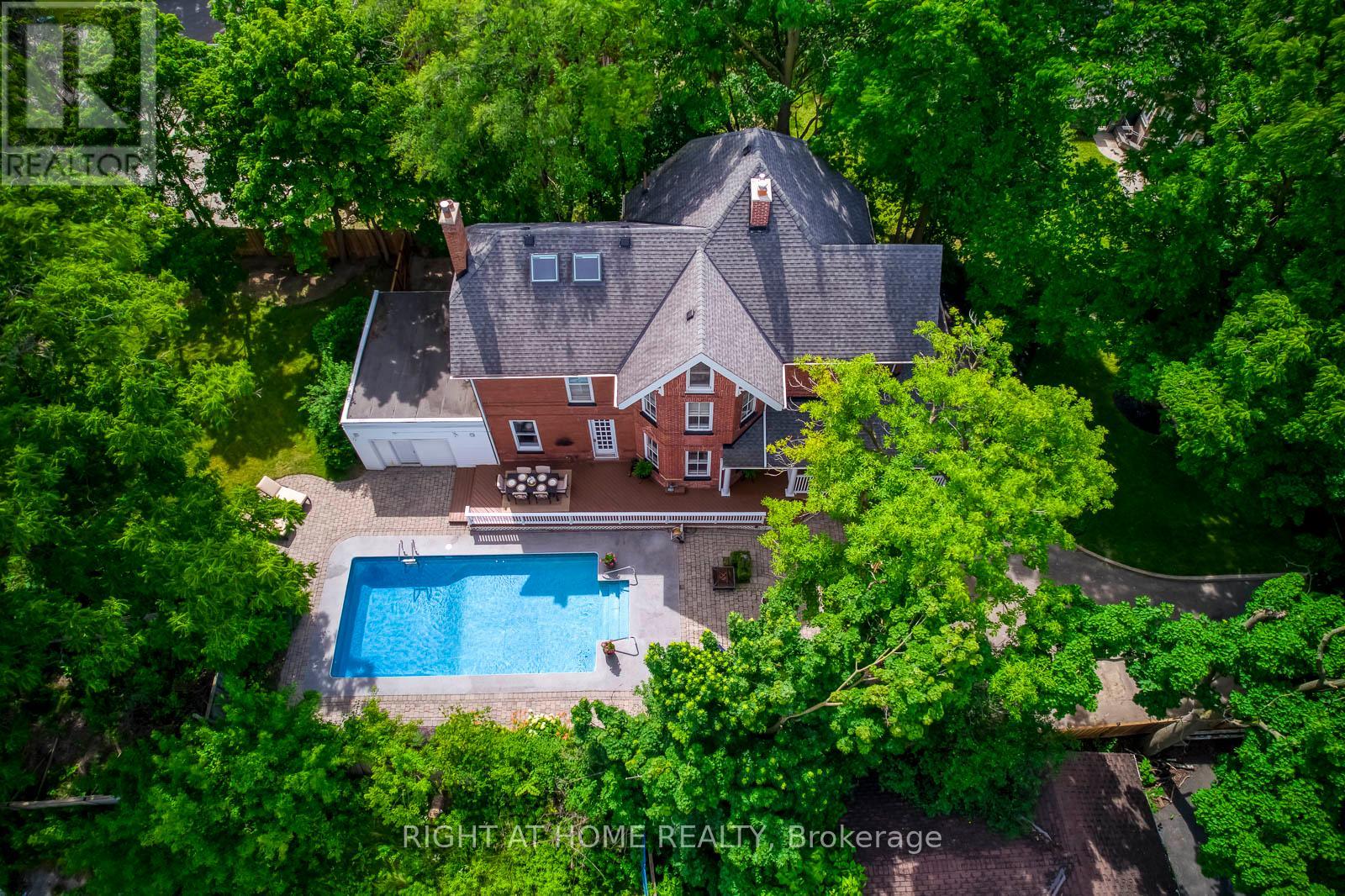 118 Main Street S, Brampton, Ontario  L6W 2C8 - Photo 4 - W13013104