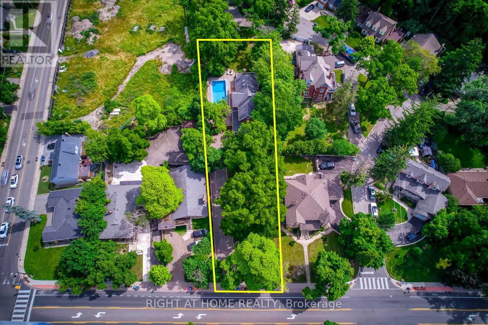 118 Main Street S, Brampton, Ontario  L6W 2C8 - Photo 5 - W13013104