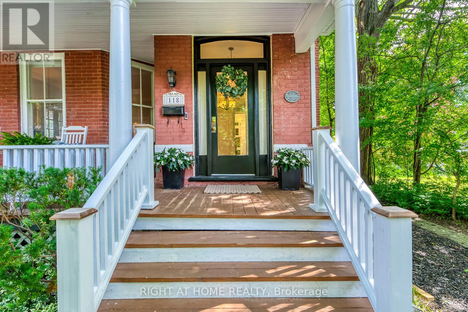 118 Main Street S, Brampton, Ontario  L6W 2C8 - Photo 8 - W13013104