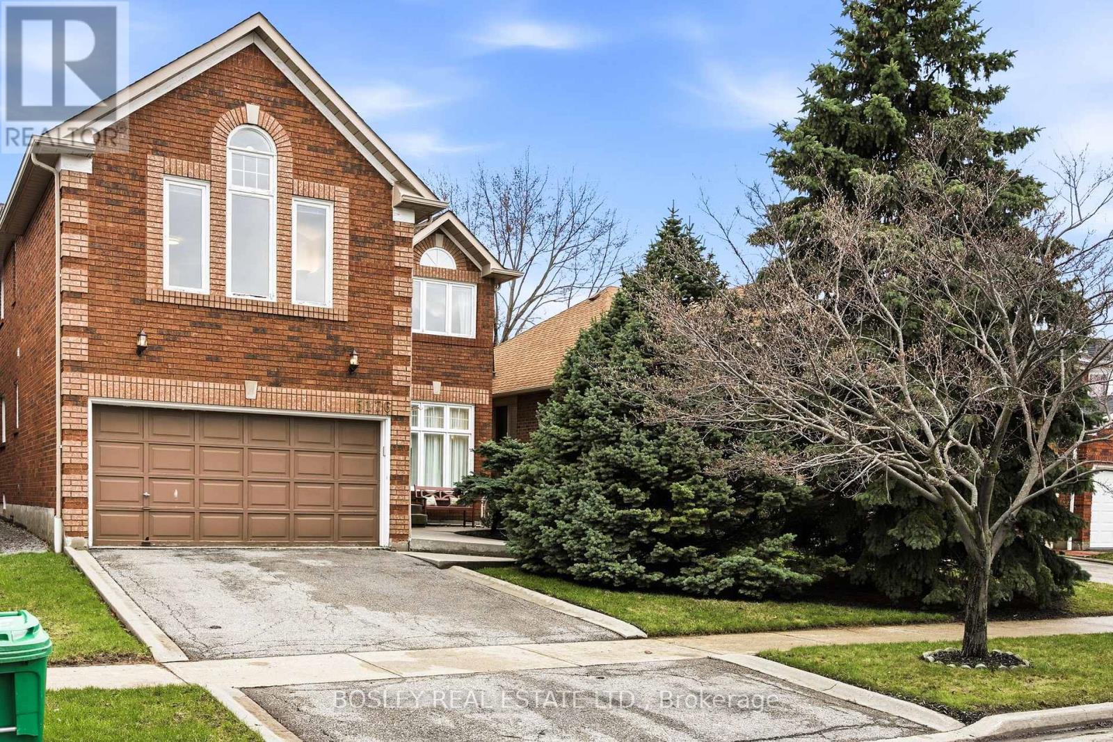 5176 CASTLEFIELD DRIVE, mississauga (east credit), Ontario