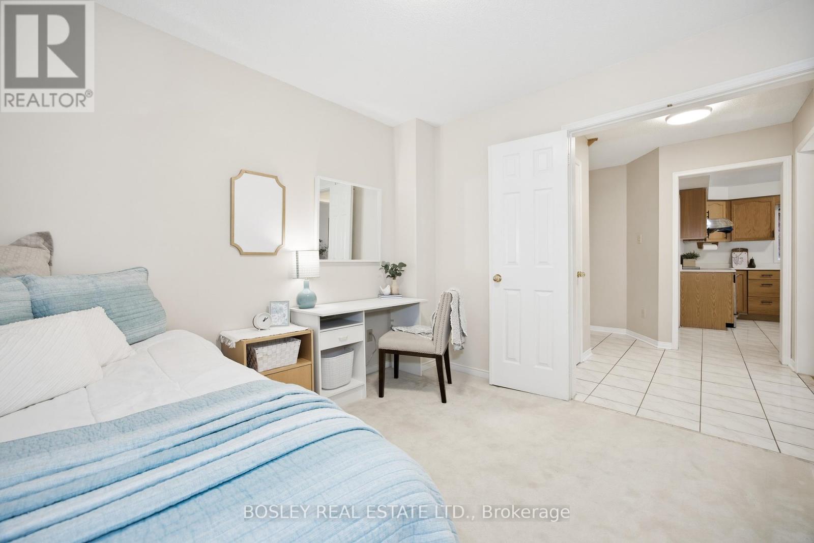 5176 Castlefield Drive, Mississauga, Ontario  L5V 1S2 - Photo 15 - W13013148