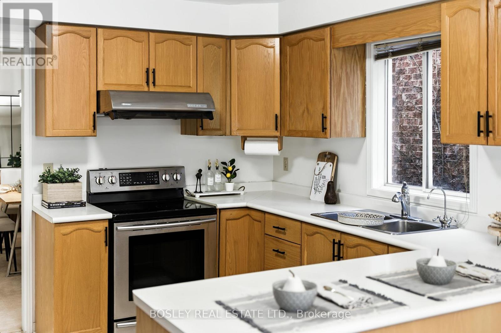 5176 Castlefield Drive, Mississauga, Ontario  L5V 1S2 - Photo 37 - W13013148