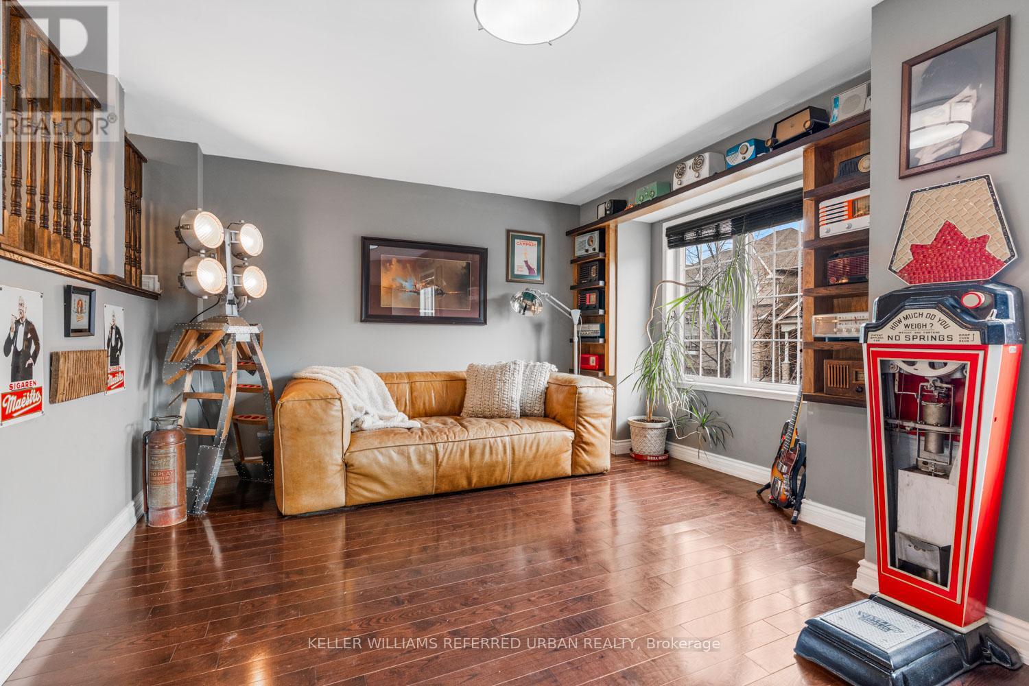 26 Abraham Welsh Road, Toronto, Ontario  M9M 0B7 - Photo 15 - W13013160