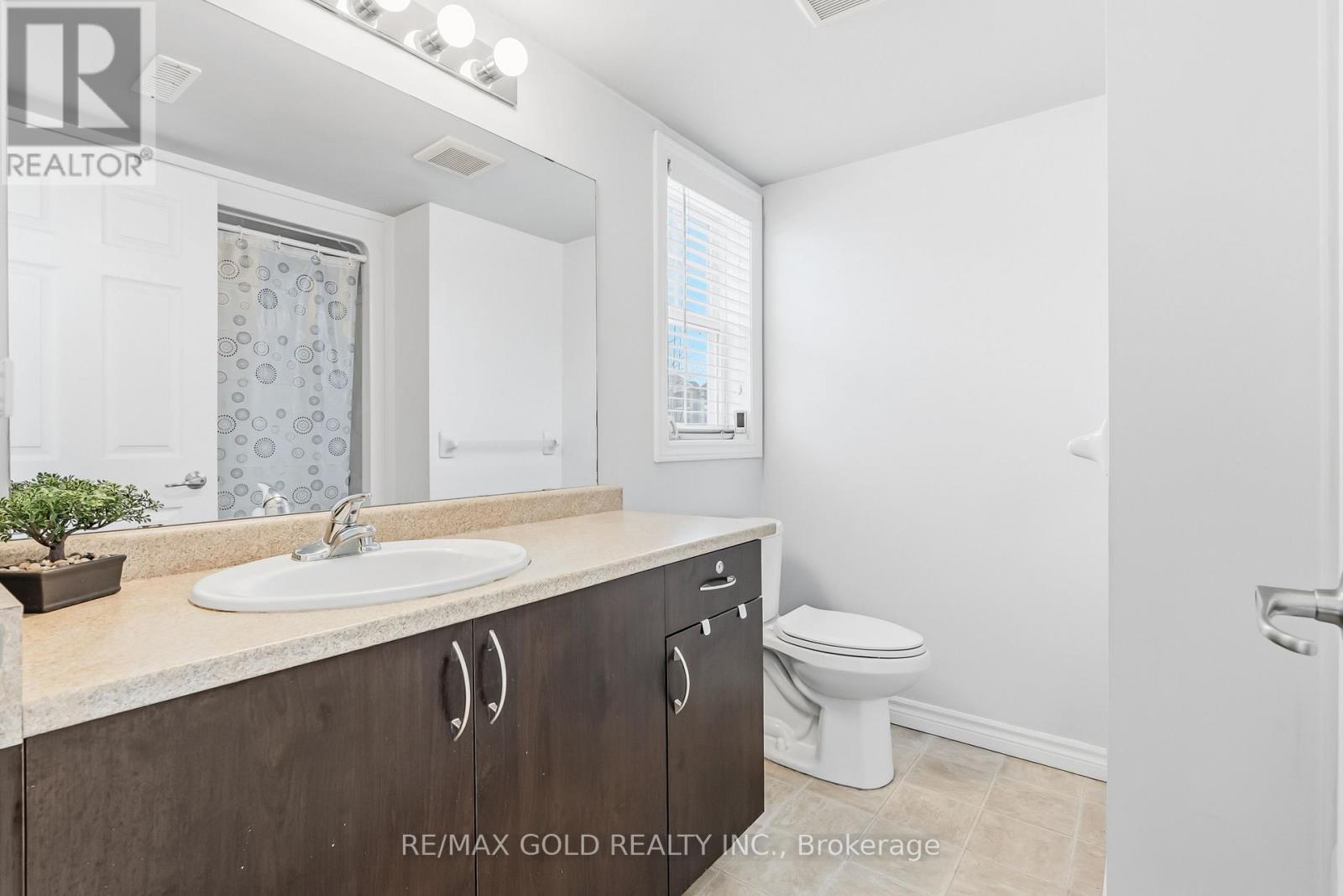 202 - 1340 Main Street E, Milton, Ontario  L9T 7S6 - Photo 17 - W13013166