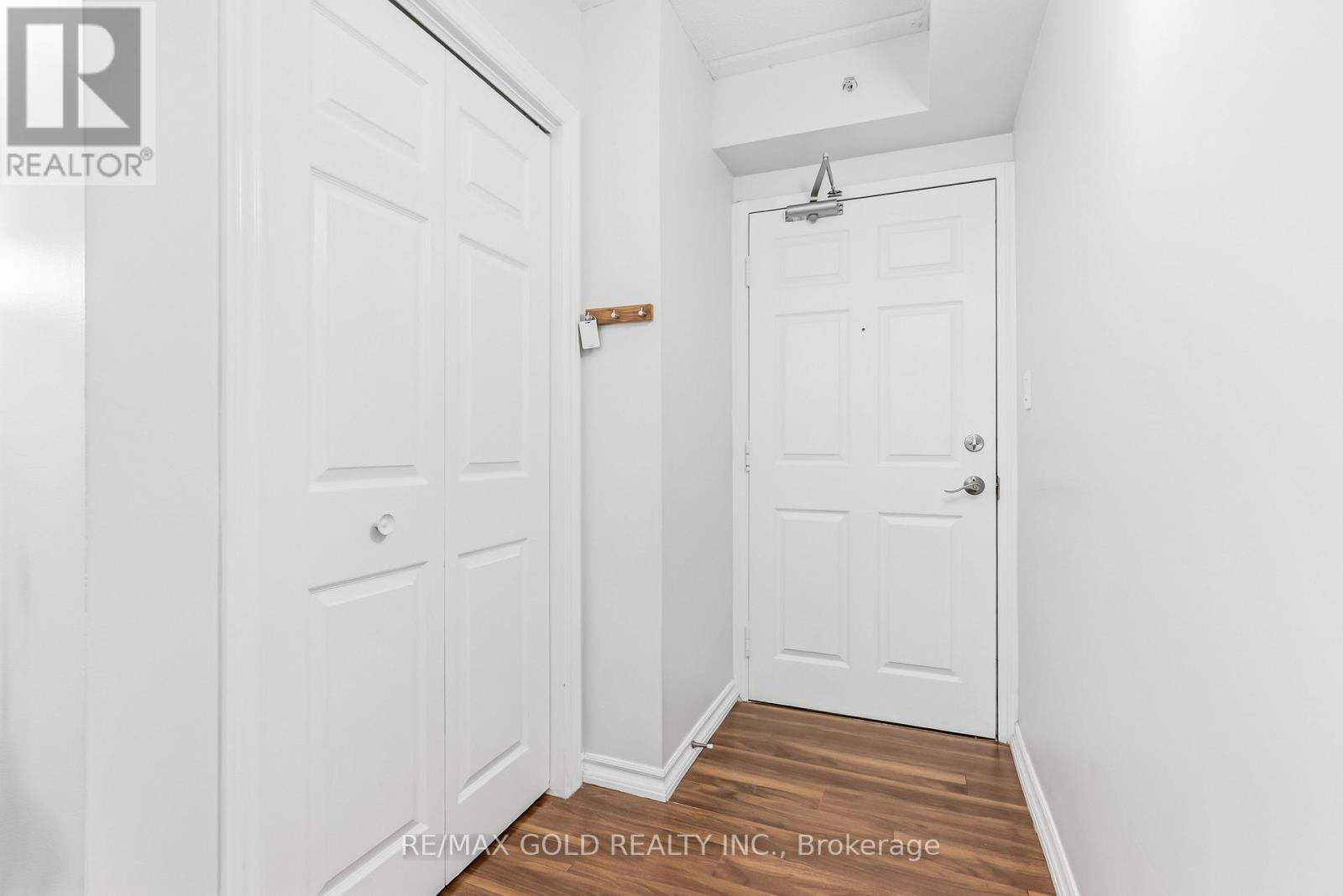 202 - 1340 Main Street E, Milton, Ontario  L9T 7S6 - Photo 3 - W13013166