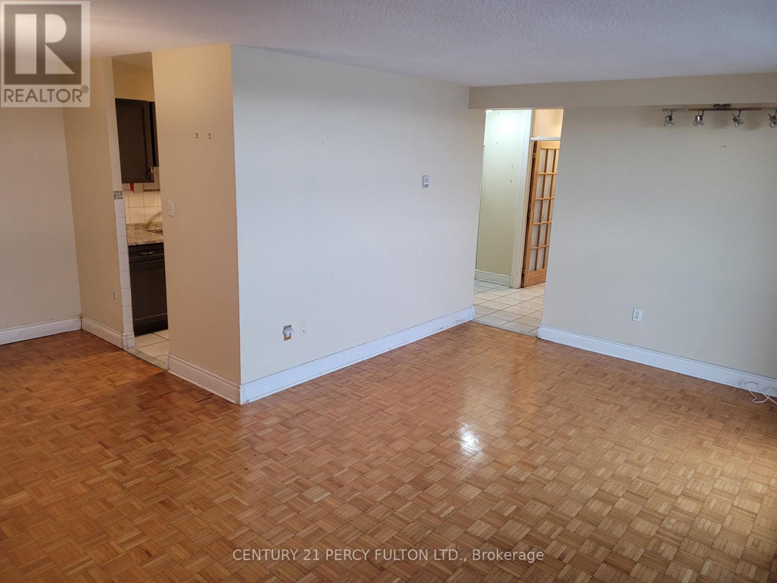 1707 - 2645 Kipling Avenue, Toronto (Mount Olive-Silverstone-Jamestown), Ontario  M9V 3S6 - Photo 15 - W13013168
