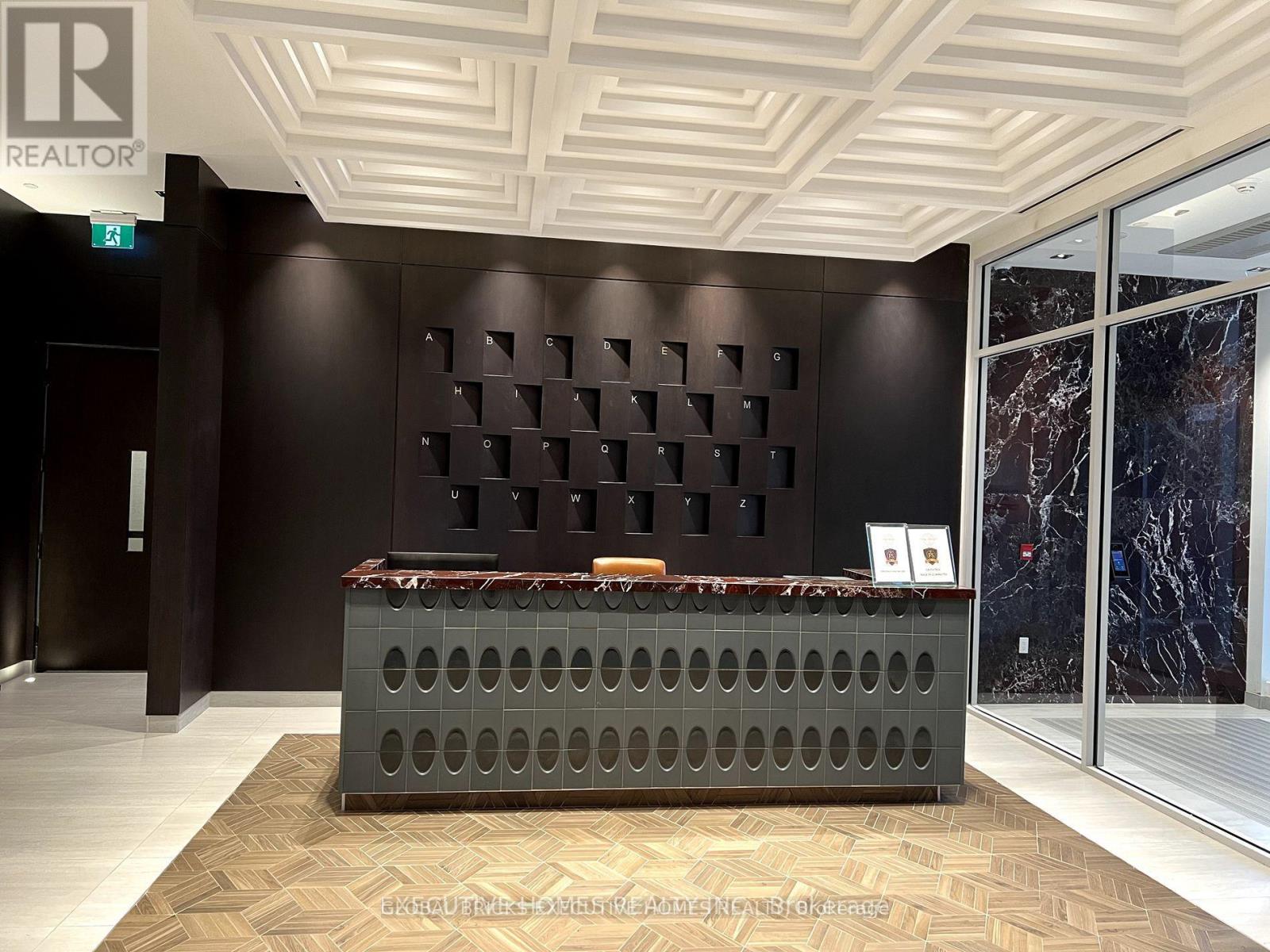 427 - 412 Silver Maple Road, Oakville, Ontario  L6H 7X8 - Photo 3 - W13013206