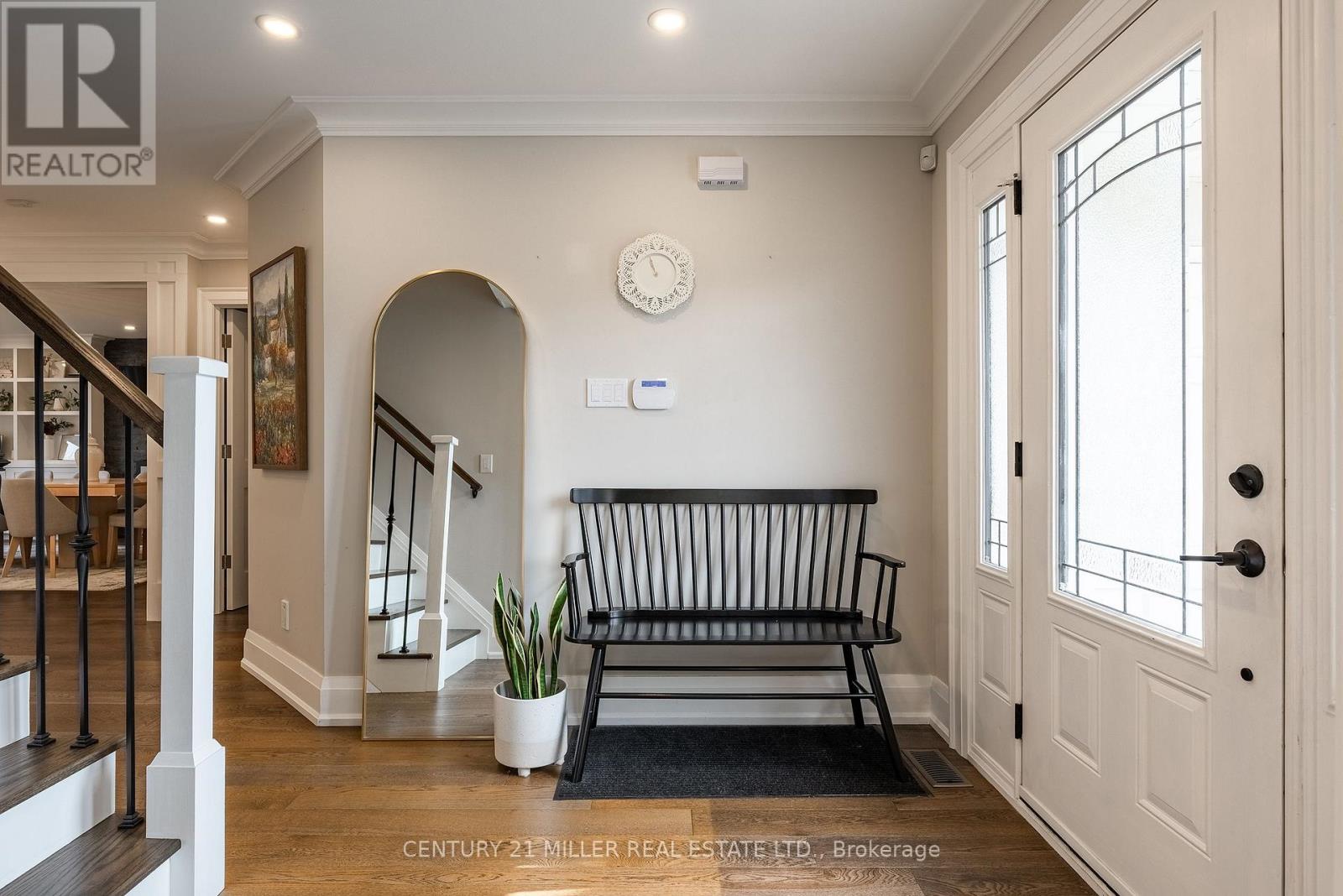 327 Macdonald Road, Oakville, Ontario  L6J 2A8 - Photo 3 - W13013268