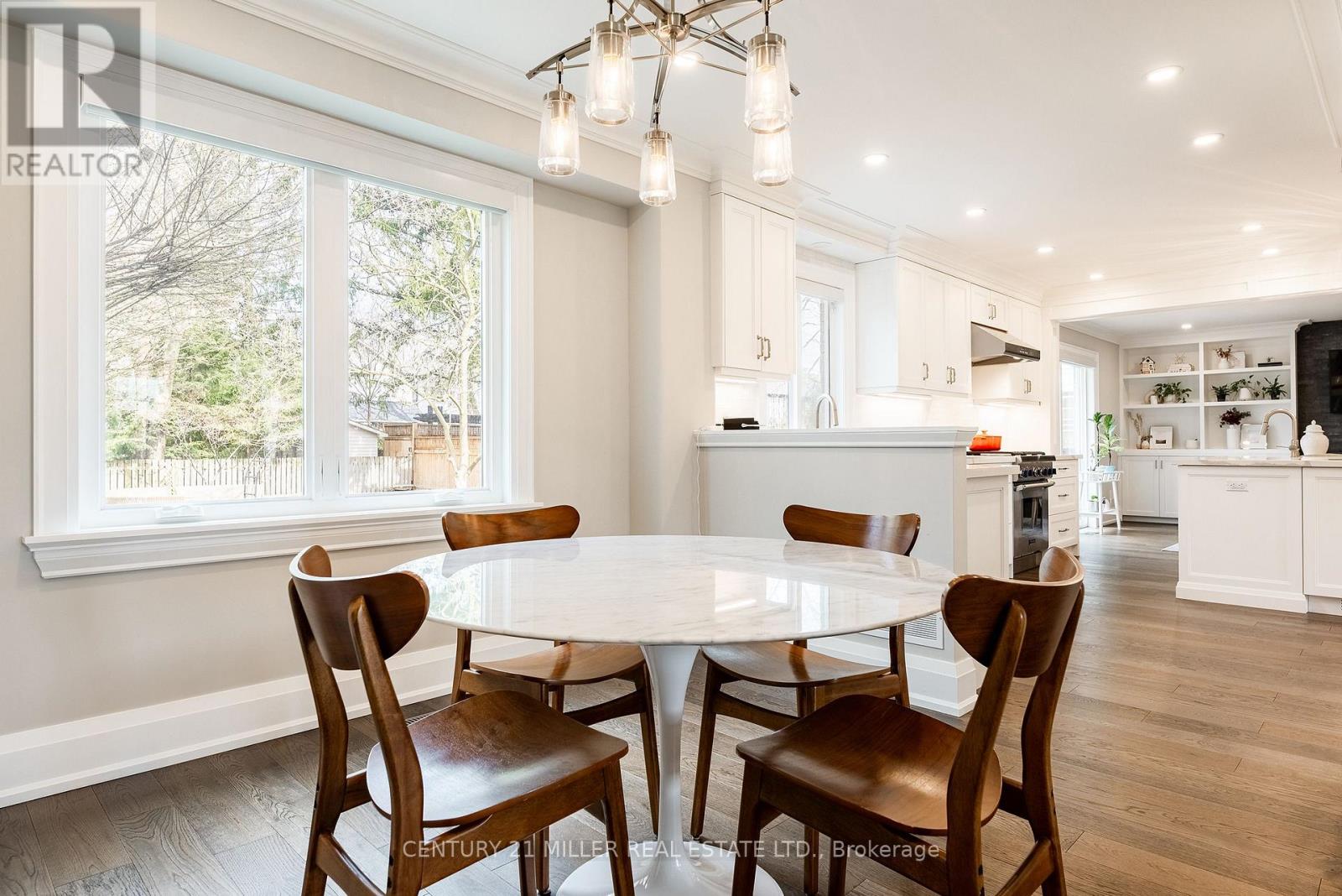 327 Macdonald Road, Oakville, Ontario  L6J 2A8 - Photo 8 - W13013268