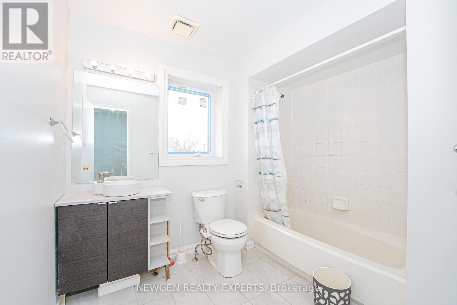 68 Wickstead Court, Brampton, Ontario  L6R 1N8 - Photo 31 - W13013270