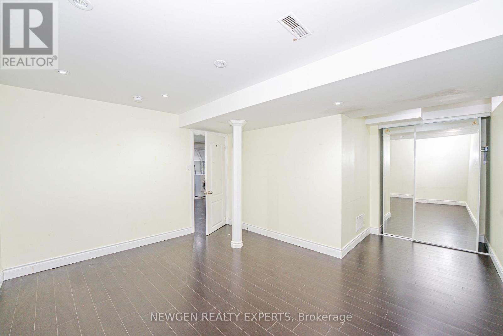 68 Wickstead Court, Brampton, Ontario  L6R 1N8 - Photo 36 - W13013270