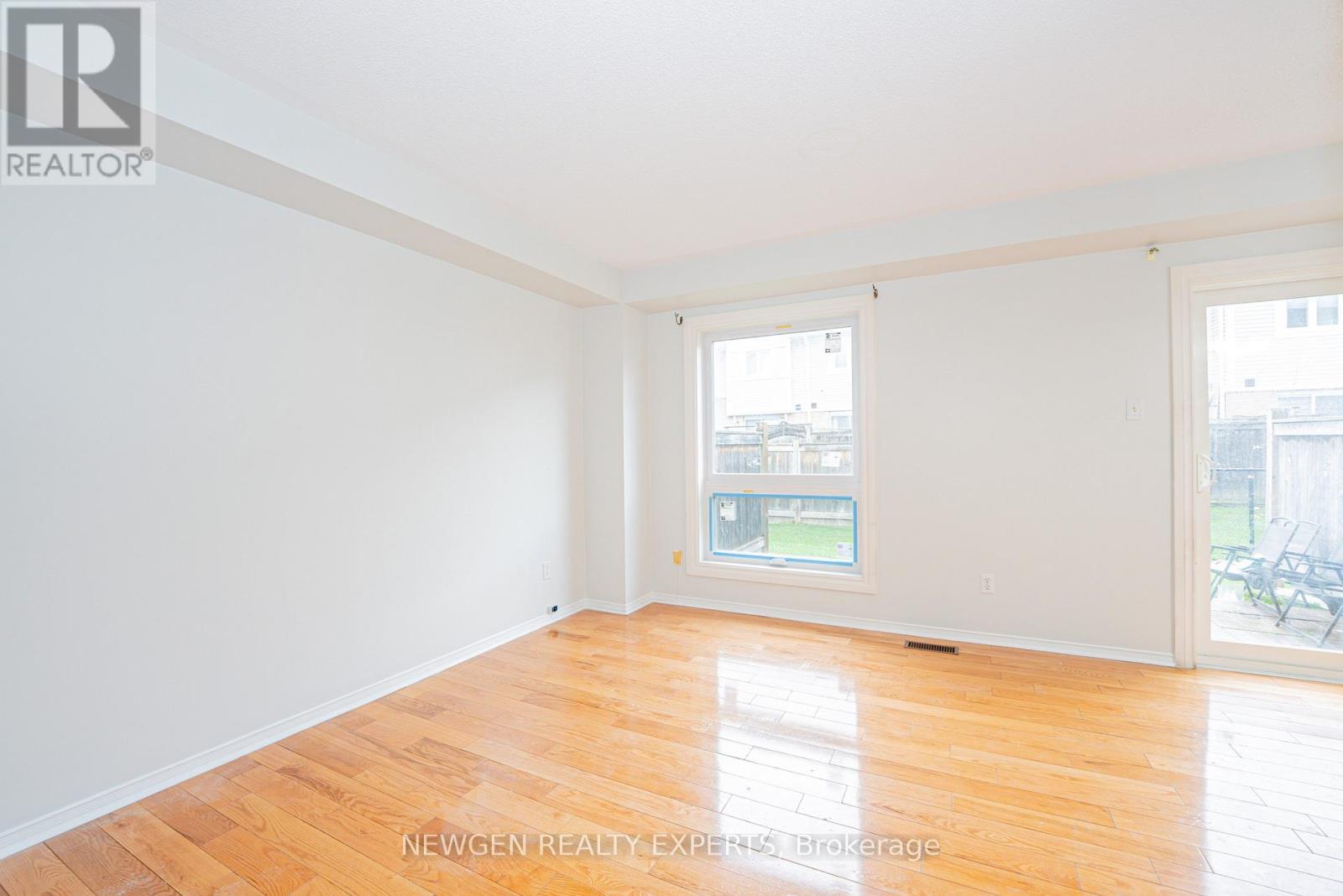 68 Wickstead Court, Brampton, Ontario  L6R 1N8 - Photo 7 - W13013270