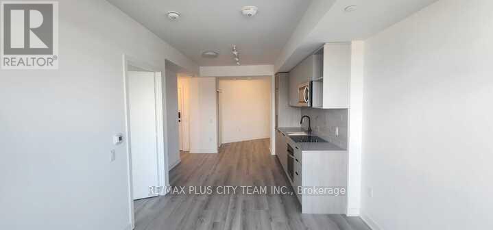 523 - 1185 Dupont Street, Toronto, Ontario  M6H 0G5 - Photo 3 - W13013280