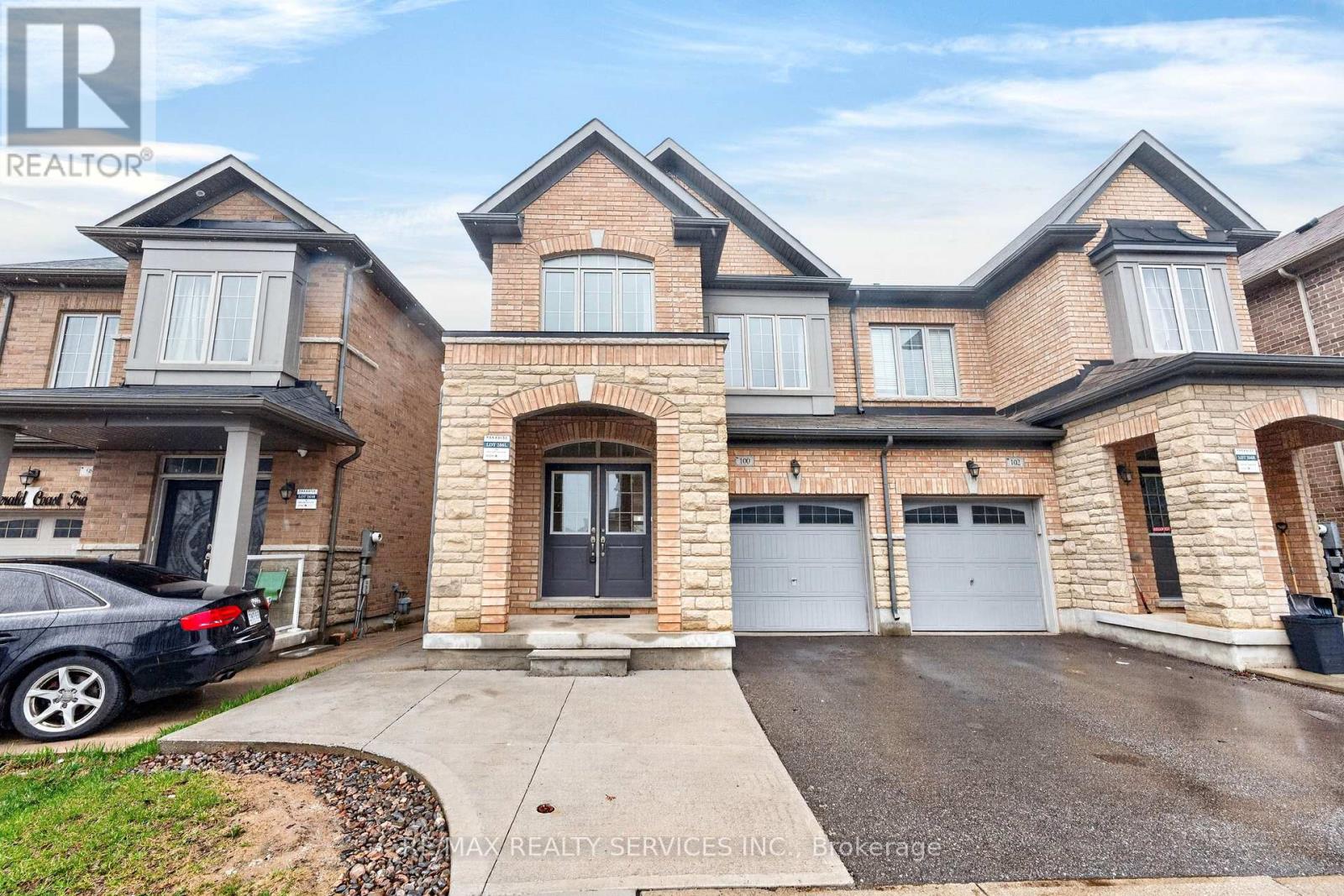 100 Emerald Coast Trail, Brampton, Ontario  L7A 5A7 - Photo 2 - W13013312