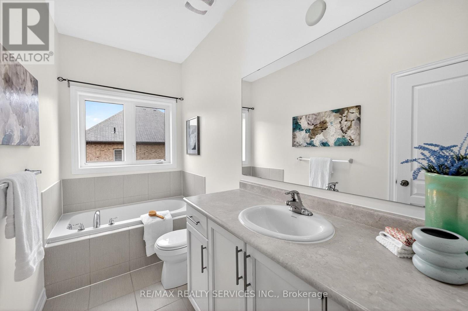 100 Emerald Coast Trail, Brampton, Ontario  L7A 5A7 - Photo 25 - W13013312