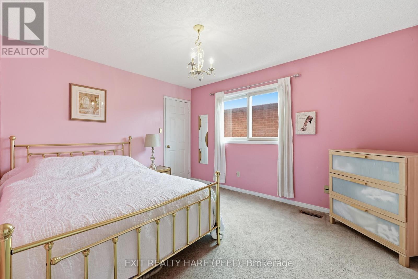 77 Lord Simcoe Drive, Brampton, Ontario  L6S 5H1 - Photo 13 - W13013326