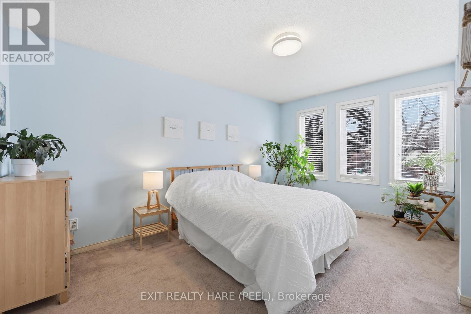 77 Lord Simcoe Drive, Brampton, Ontario  L6S 5H1 - Photo 15 - W13013326