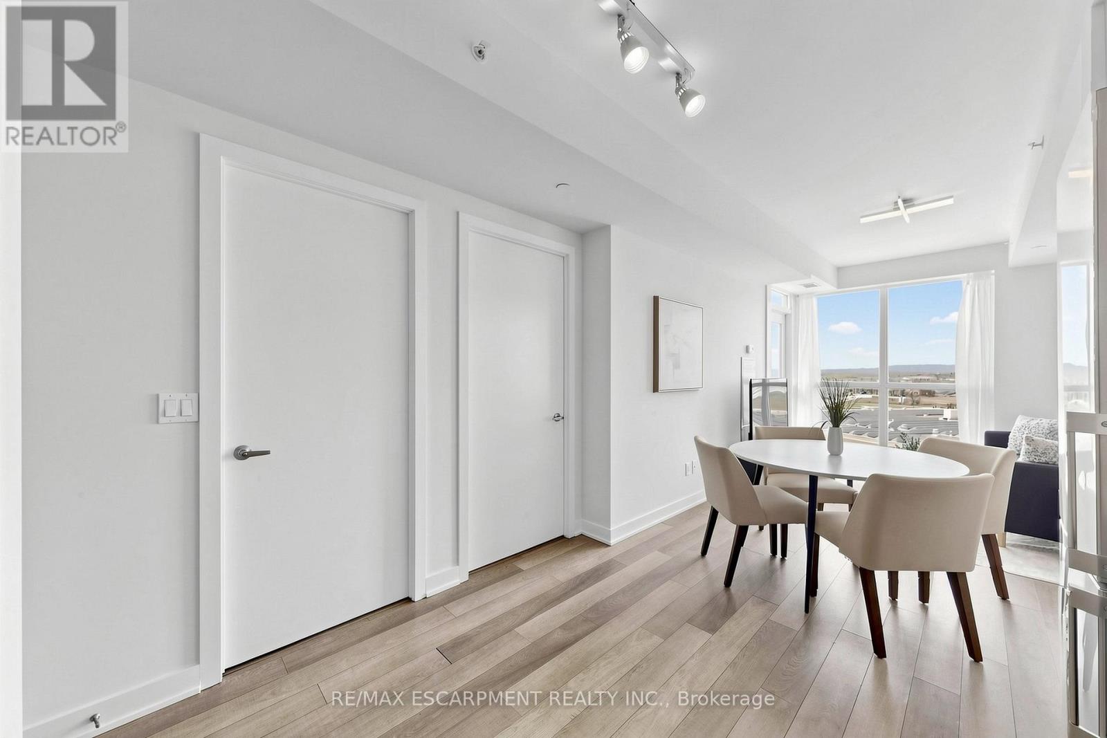 D619 - 5220 Dundas Street, Burlington, Ontario  L7L 0J4 - Photo 14 - W13013334