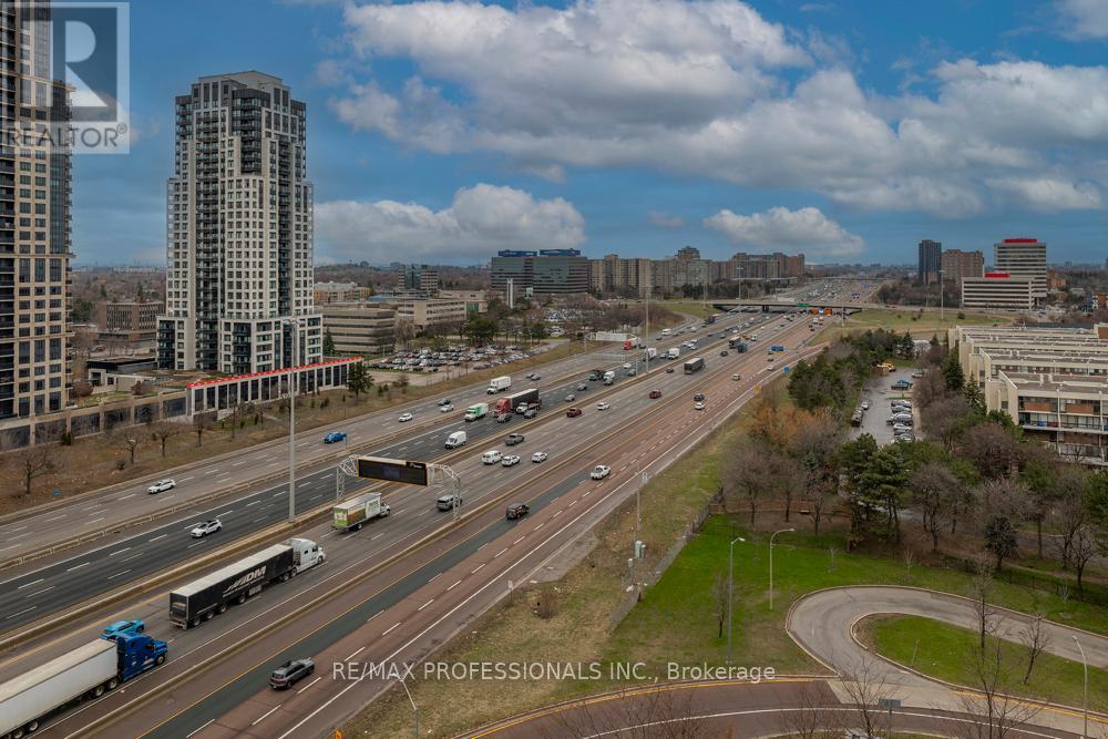 1301 - 5 Valhalla Inn Road, Toronto, Ontario  M9B 1S9 - Photo 24 - W13013338