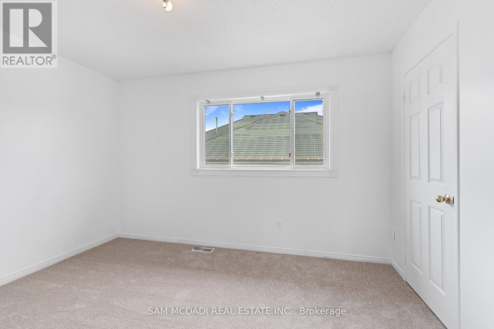 5411 Sweetgrass Gate, Mississauga (East Credit), Ontario  L5V 2N2 - Photo 15 - W13013368