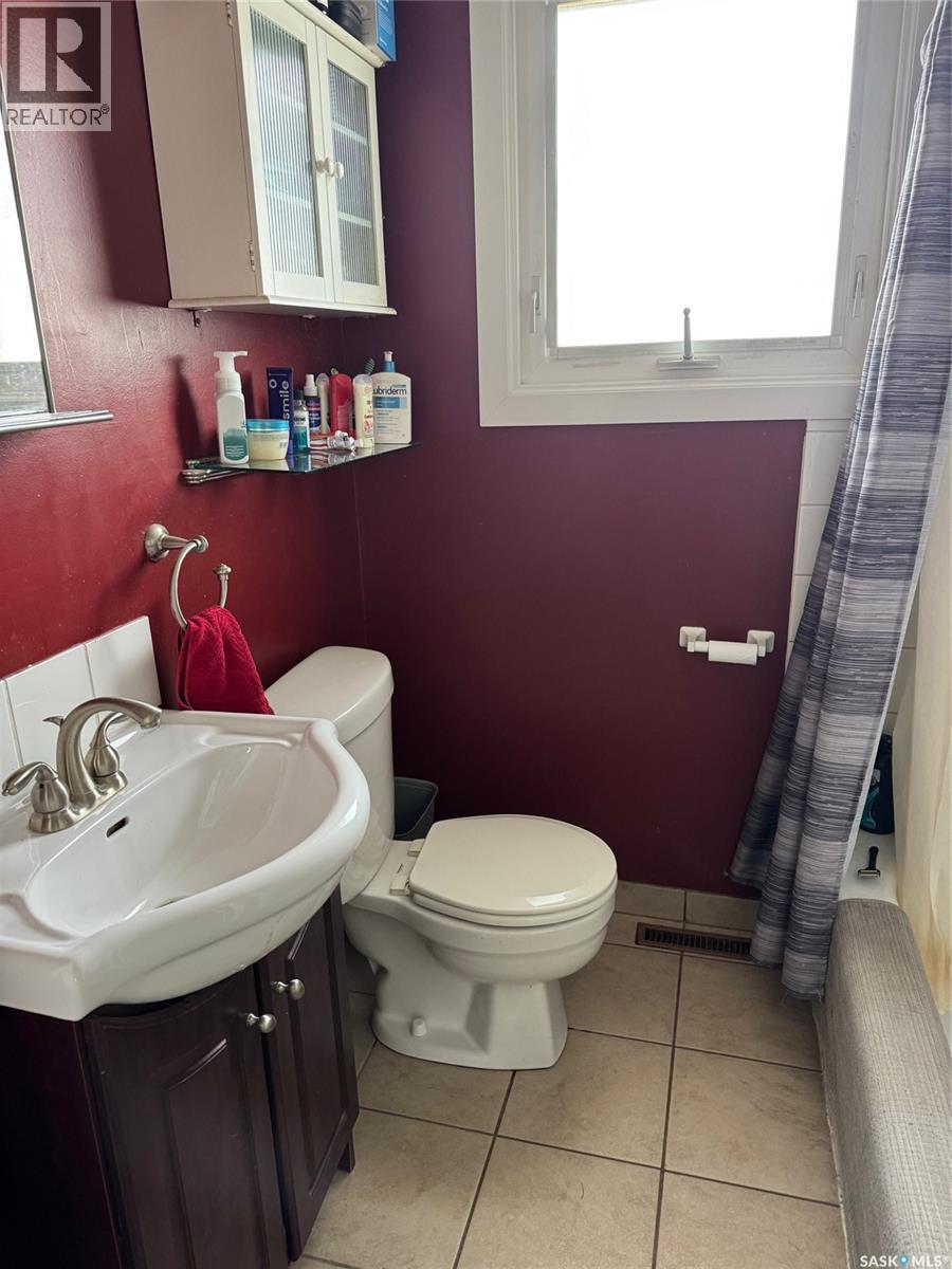 1509 Young Street, Estevan, Saskatchewan  S4A 0J5 - Photo 15 - SK033257