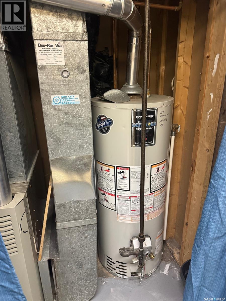 1509 Young Street, Estevan, Saskatchewan  S4A 0J5 - Photo 19 - SK033257