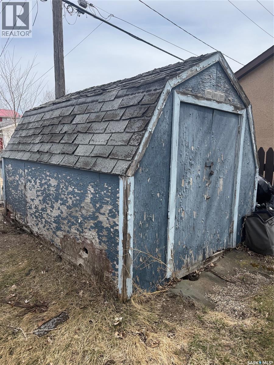 1509 Young Street, Estevan, Saskatchewan  S4A 0J5 - Photo 21 - SK033257