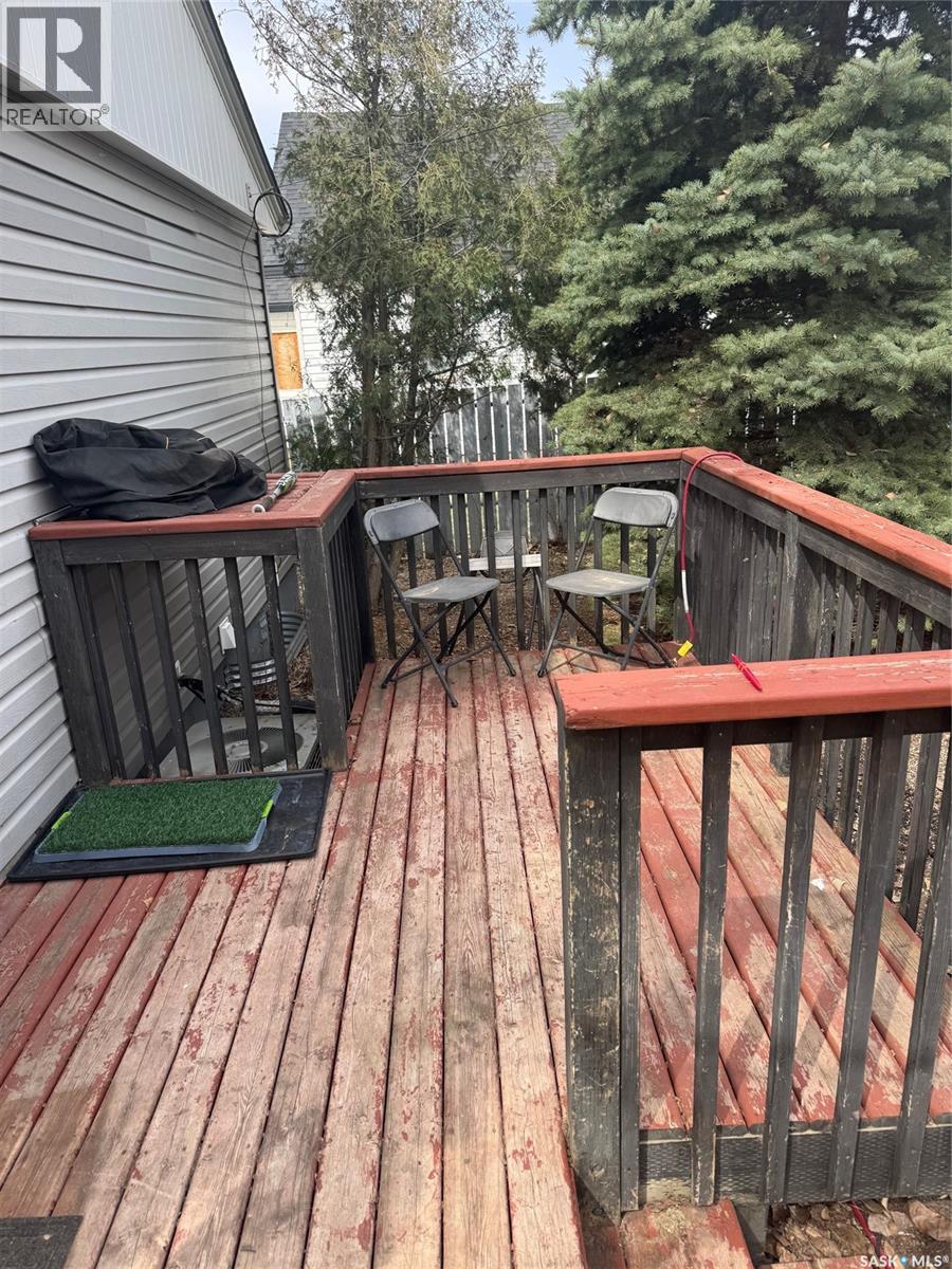 1509 Young Street, Estevan, Saskatchewan  S4A 0J5 - Photo 4 - SK033257