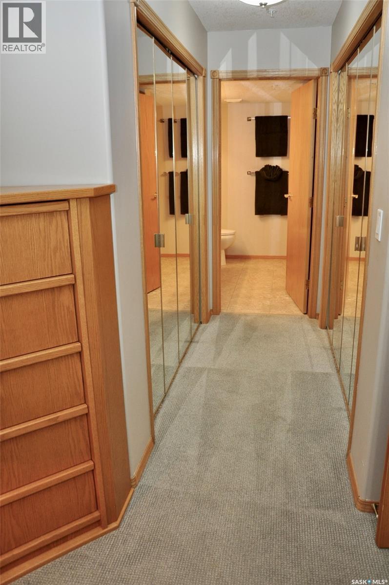 317 325 Keevil Crescent, Saskatoon, Saskatchewan  S7N 4R8 - Photo 17 - SK033048