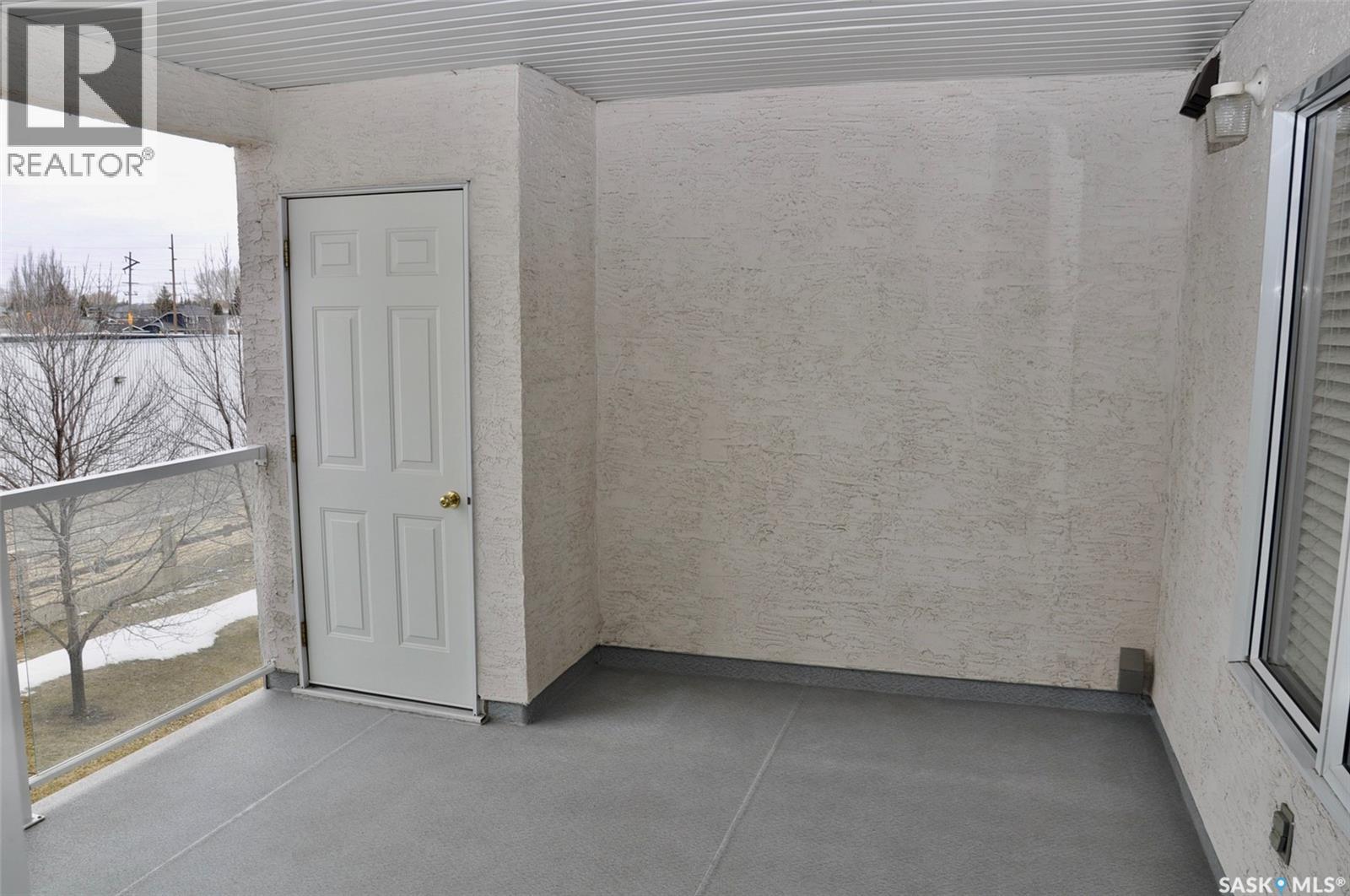 317 325 Keevil Crescent, Saskatoon, Saskatchewan  S7N 4R8 - Photo 24 - SK033048