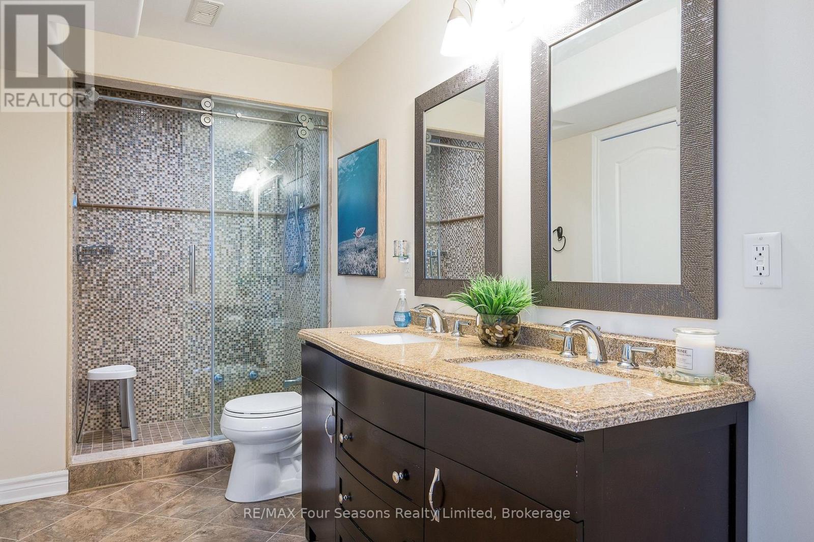 64 Waterview Road, Wasaga Beach, Ontario  L9Z 0E9 - Photo 20 - S12782282